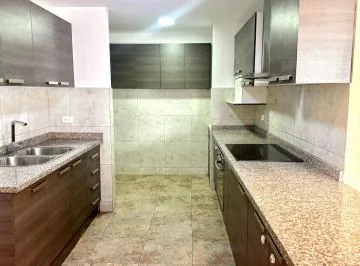 Venta Departamento de 3 Habitaciones con Baño Privada Cada Una Sobre Calle Bosmediano — imagen 2