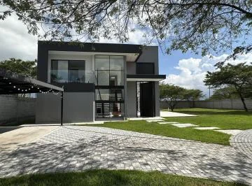 Espectacular Casa Independiente en Puembo 2338 Mtrs Terreno, Construcciòn 370 Mtrs2 — imagen 3