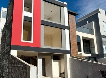 Casa de Venta en Quito Norte, Sector Portal Shopping — imagen 4