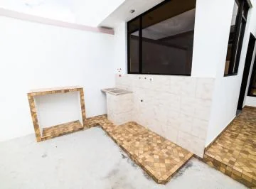 Casa Vip en 2 Plantas - 100 m², Terraza - Sur de Quito — imagen 5