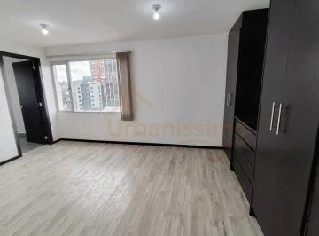 Hm/ Sector 12 Octubre, Hermoso Departamento en Venta, 90 m² en 130.000 Usd — imagen 3