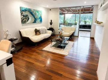 Vendo Exclusivo Departamento con Terraza y Vista Sector Monteserrín — imagen 5