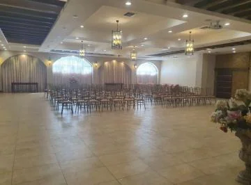 En Venta Local Comercial en Vía a La Costa (Edificio Plaza Colonia), Guayas — imagen 5