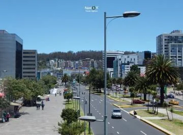 Local Comercial Shirys y Av República del Salvador, Alta Exposición — imagen 3