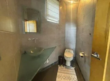 Hermosa Casa Moderna de Lujo de Venta en Nayón! Amplios Jardines! Vista! — imagen 2