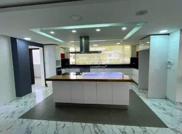 Espectacular Casa de Venta en Balcón del Norte Ponceano Quito! Cc El Condado! — imagen 2
