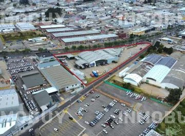 Vendo Concesionario Sobre Av Galo Plaza Lasso — imagen 2
