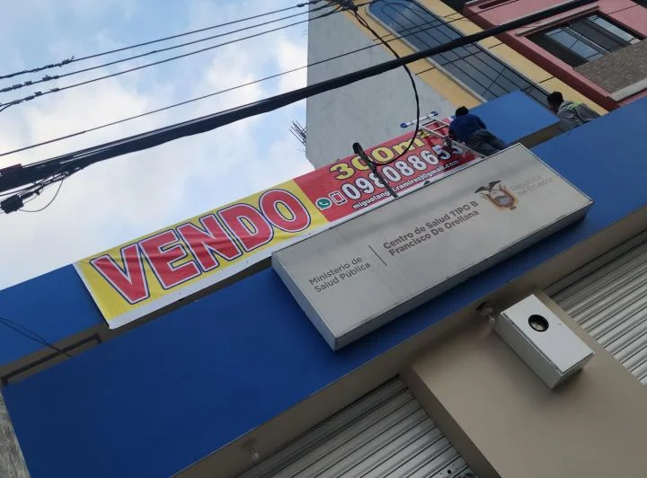 Vendo Local Comercial 302 m² Av Francisco de Orellana Cerca Rio Centro Norte, Guayas — imagen 1
