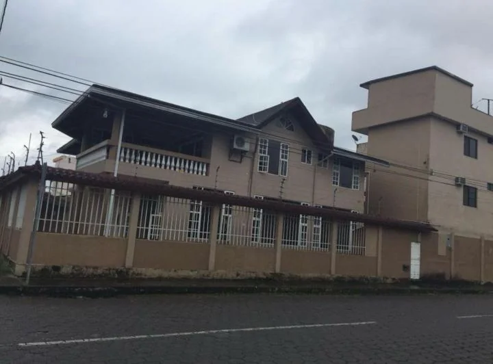 Se Vende o Renta Casa Para Oficinas en Francisco de Orellana (El Coca) — imagen 1