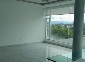 Casa de Venta en Cumbaya, Dentro de Urbanización. Provincia de Pichincha — imagen 3
