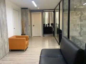 Vendo Oficina Semi Amoblada, República del Salvador. Provincia de Pichincha — imagen 3