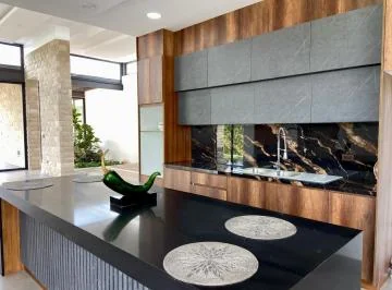 Casa de Lujo, Una Sola Planta, Tarqui, Azuay — imagen 4