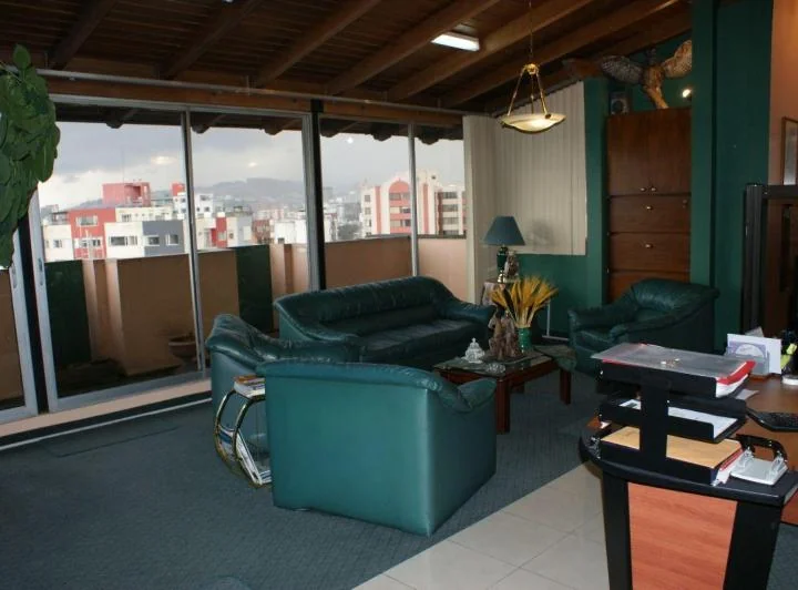 Venta - Oficina - Amoblada - Norte - Quito - Iñaquito — imagen 1