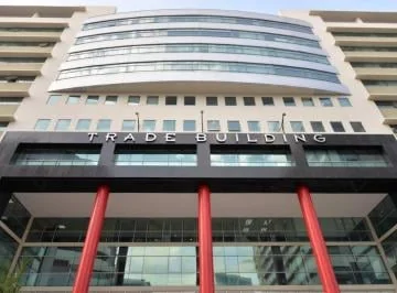 Oficina de Venta en Edificio Trade Building, 41 m², Incluye 1 Parqueo. Guayas — imagen 4