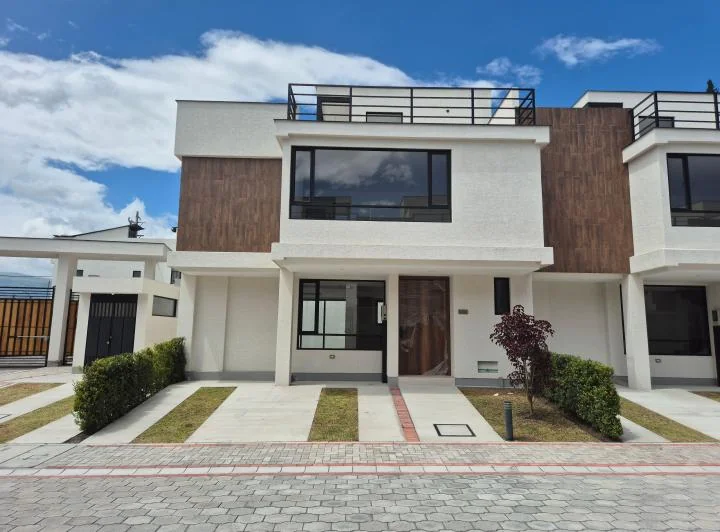 Hermosas Casas por Estrenar 185 m² - Tumbaco — imagen 1