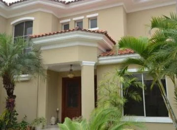Casa en Venta en Urb. Torre del Sol, Via a Samborondón, 5 Dorm., Guayas — imagen 5