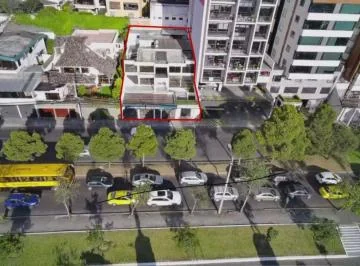 Se Vende Casa en La Av Eloy Alfaro, Sector del Batan — imagen 5