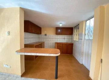 Casa en Venta / Mitad del Mundo / Sol 2 — imagen 2