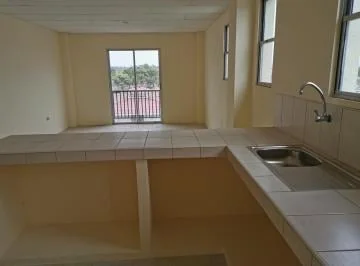 Oficina o Departamento en La Urbanización Metrópolis 2, con Parqueo. Guayas — imagen 3