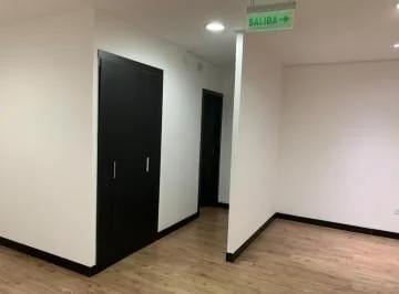 Venta Oficina Centro Norte de Quito — imagen 3