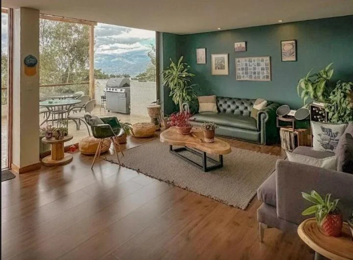 Nayon Vendo Exclusivo Departamento con Amplia Terraza Vista Panorámica — imagen 1