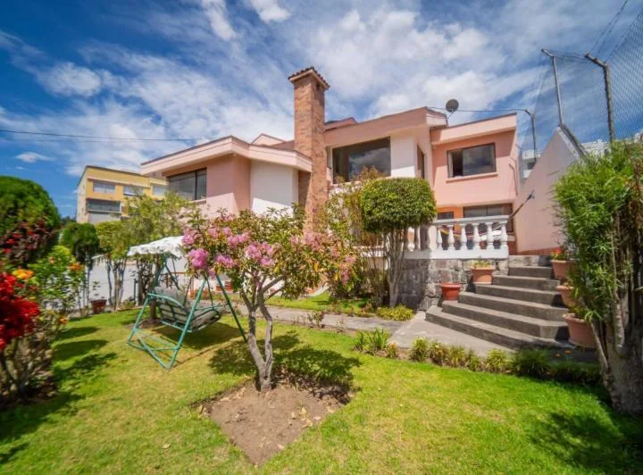 Vendo Casa Comercial Carcelen $225.000 Lote 733 — imagen 1