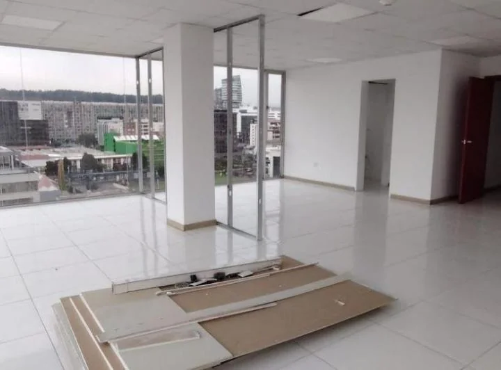 Edificio Opal - La Pradera oficina Ideal Para Medicos, Abogados y Profesionales — imagen 1