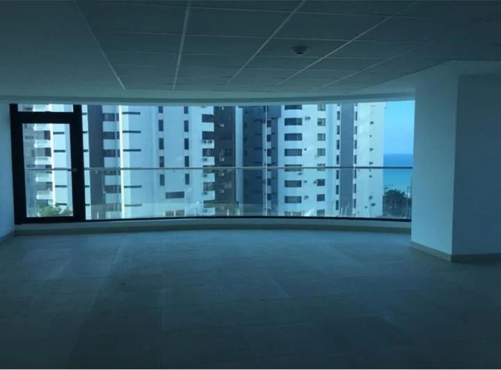 Oficina en Manta Cerca Al Mar Sector Centro, Manabí — imagen 1