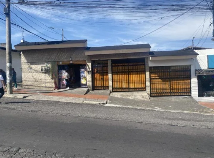 Casa en Venta, Sector Hospital Metropolitano — imagen 1