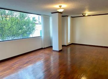 Venta de Departamento de Tres Dorm., Sector Los Álamos, Solca, Norte de Quito — imagen 4