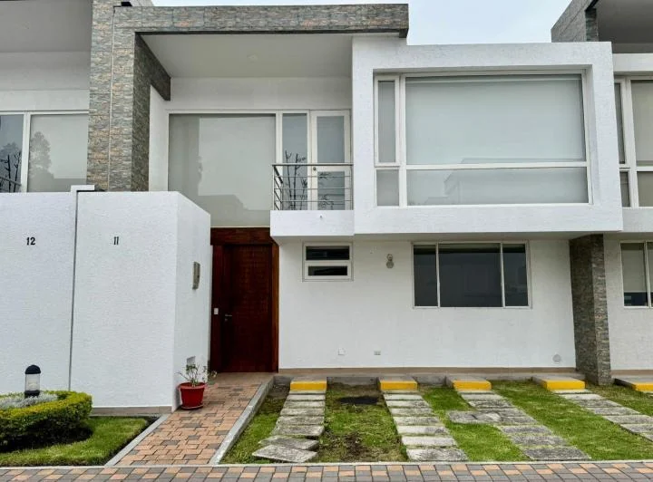 Casa en Venta, La Armenia, Valle de Los Chillos — imagen 1