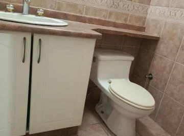 H/ Ponceano, Departamento en Venta 3 Dorm., 2 Parqueaderos 89.900usd — imagen 3