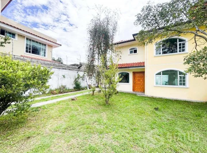 Venta de Casa Sector Conocoto - Cerca del Colegio La Salle — imagen 1