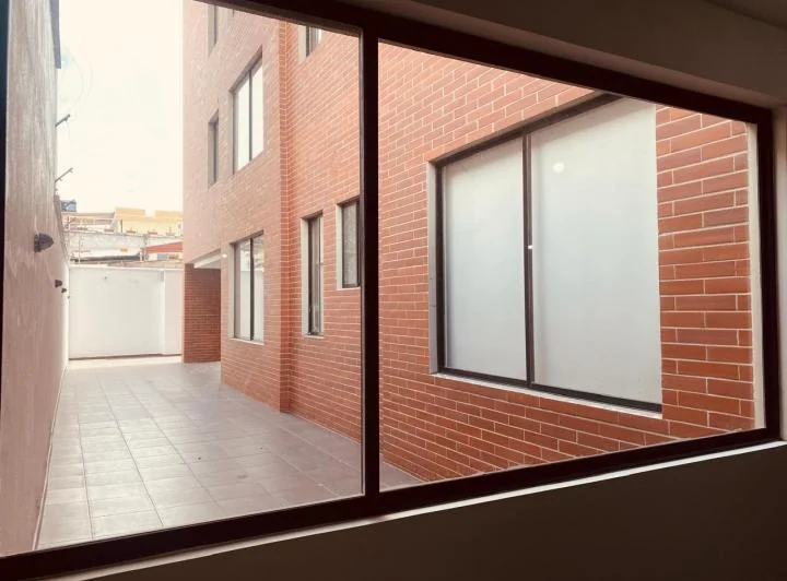 Oficina Comercial de 74 m² en Venta en La Floresta — imagen 1