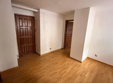 Venta Oficinas o Local Comercial Funcional Para Negocio Sc Quito Tenis Bajo — imagen 4