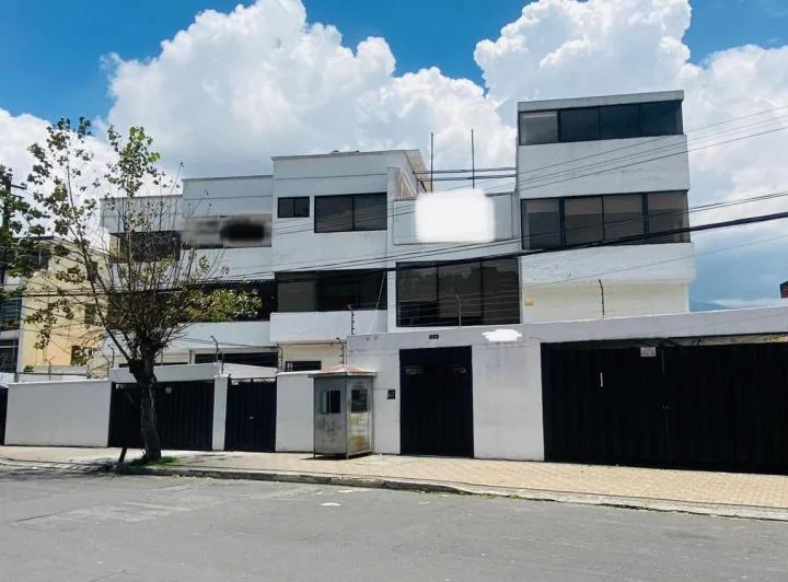 Edificio Corporativo con Exelente Ubicación — imagen 1