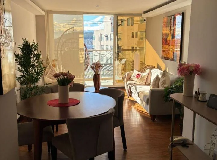 Vendo Departamento Dos Habitaciones, Balcon Quito Tennis — imagen 1