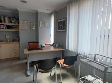 Oficina en Venta en El Sector del Quicentro, Calle Zurriago Ideal Para Consultorio Medico. Provincia de Pichincha — imagen 2