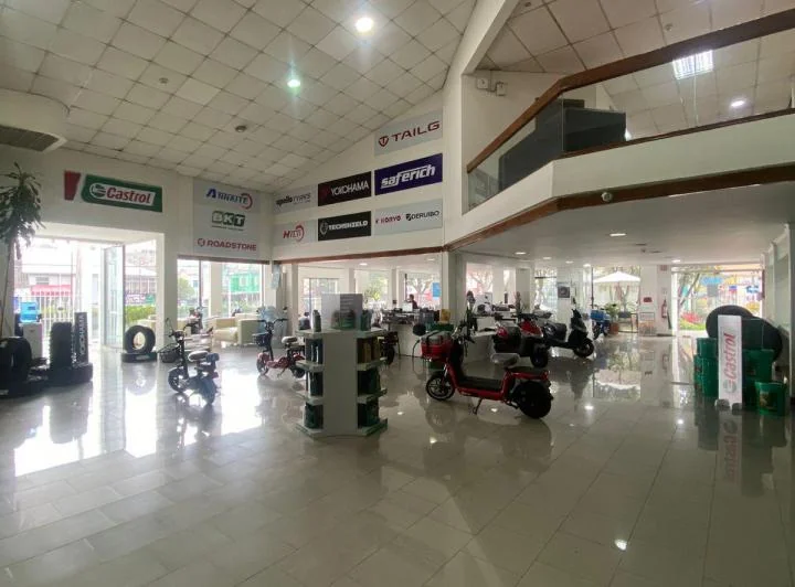 Propiedad Comercial en Venta - Sector Av 6 de Diciembre — imagen 1