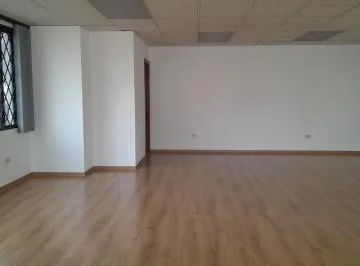 Oficina en Venta Frente a La Universidad Católica. 65 m. Usd. Provincia de Pichincha — imagen 4