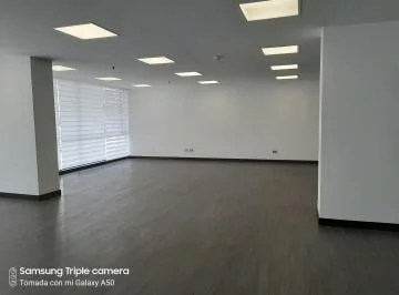 400 m Republica Salvador Oficina de Lujo Vendo — imagen 5