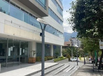 Veintimilla, Local Comercial en Venta de 460 m² — imagen 4