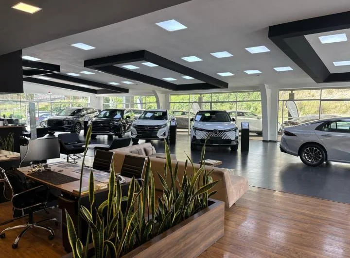 Venta Local Comercial en Cumbaya!. Provincia de Pichincha — imagen 1