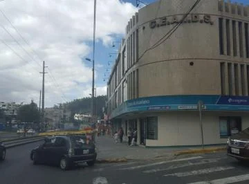 Venta Propiedad Sur de Quito Muy Comercial, Frente Av Mariscal Sucre y Caranqui — imagen 4