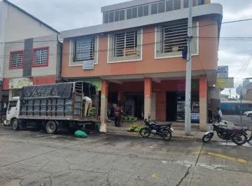 Casa Comercial de Venta en Portoviejo Mercado 1, Manabí — imagen 5