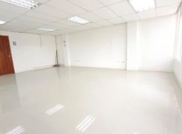 En Venta Oficina Centro Norte, Remodelada — imagen 5