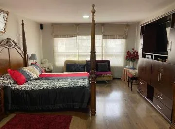 Casa de Lujo, con Piscina, Challuabamba, Azuay — imagen 4