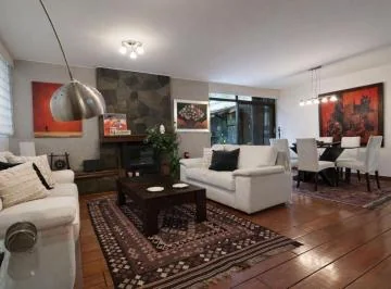 Vendo Casa Remodelada Esquinera en Bellavista — imagen 4