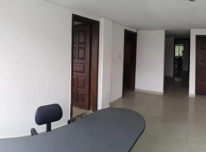 Oficina o Local de Venta ¨ en Oportunidad ¨sector El Bosque — imagen 1