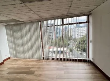 Se Vende Oficina en Av Colón — imagen 2